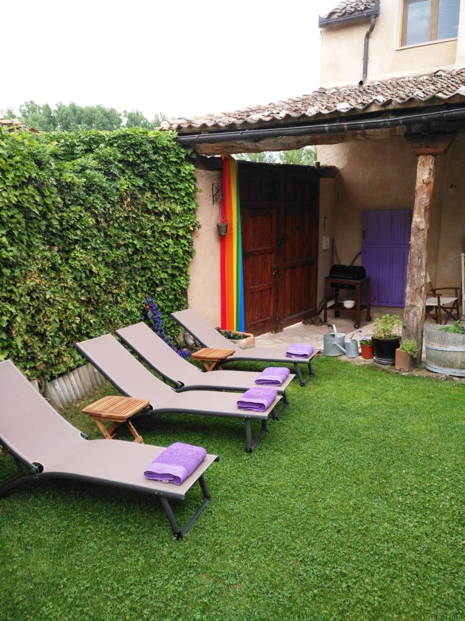 La Casona De Castilnovo - Gay Men Only Casa de hóspedes Valdesaz Exterior foto
